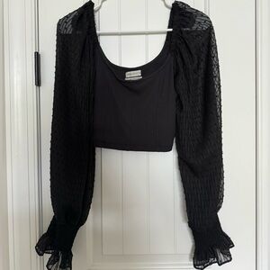 URBAN OUTFITTERS Long sleeve crop top - Black